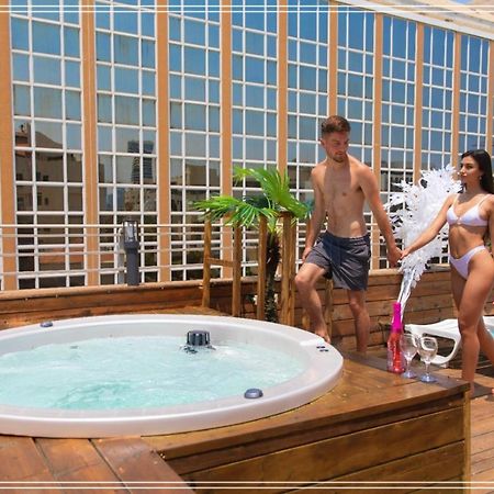 Beach Boutique Hotel And Spa By Tlv Hotels Tel Aviv Esterno foto