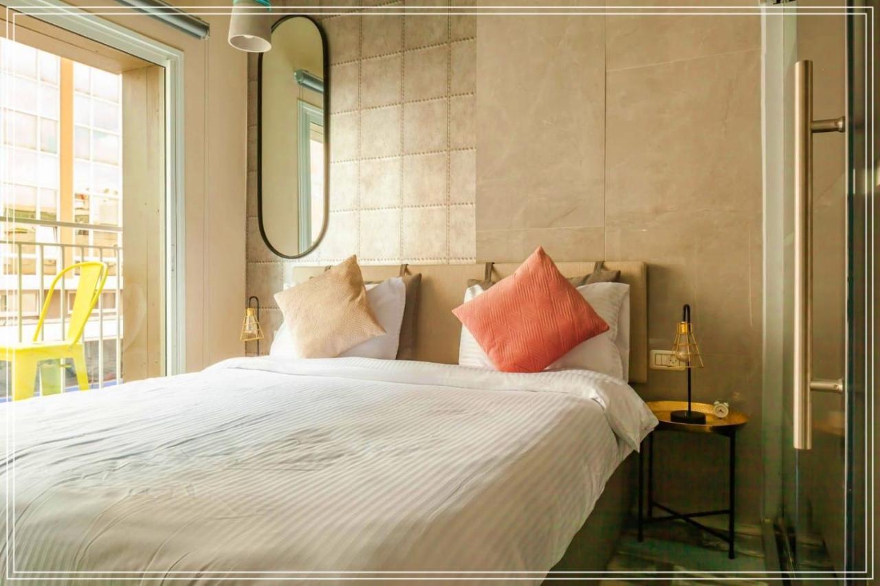 Beach Boutique Hotel And Spa By Tlv Hotels Tel Aviv Esterno foto