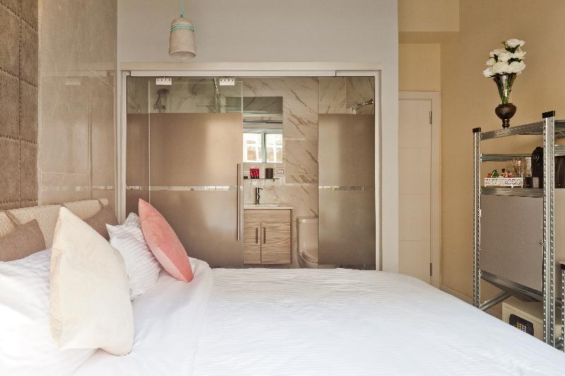 Beach Boutique Hotel And Spa By Tlv Hotels Tel Aviv Esterno foto