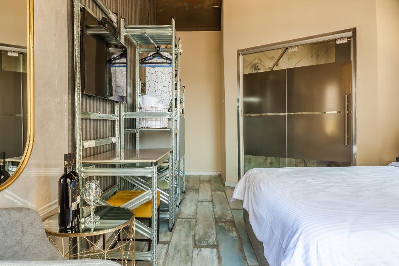 Beach Boutique Hotel And Spa By Tlv Hotels Tel Aviv Esterno foto